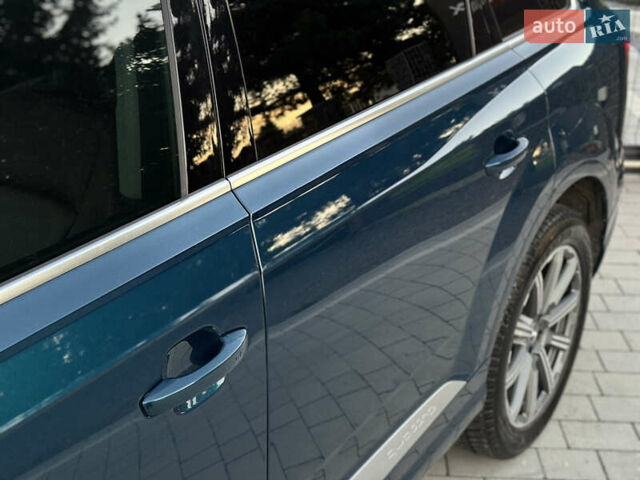 Синій Ауді Ку 7, об'ємом двигуна 1.98 л та пробігом 133 тис. км за 27900 $, фото 6 на Automoto.ua