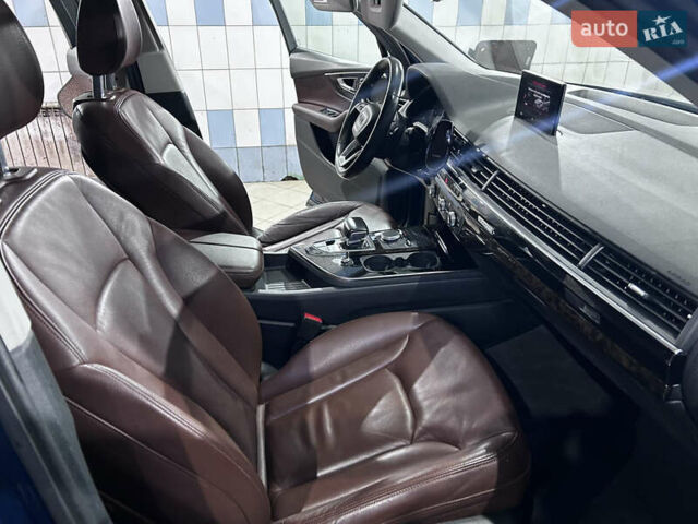 Синій Ауді Ку 7, об'ємом двигуна 3 л та пробігом 106 тис. км за 31400 $, фото 18 на Automoto.ua