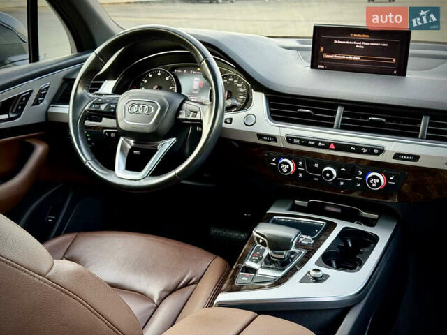 Синий Ауди Ку 7, объемом двигателя 2 л и пробегом 162 тыс. км за 25700 $, фото 27 на Automoto.ua