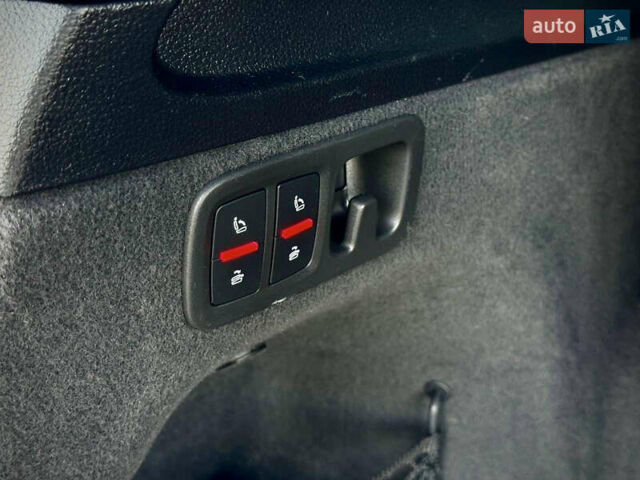 Ауді Ку 7 2018 у Києві на Automoto.ua Синій Ауді Ку 7, об'ємом двигуна 2 л та пробігом 162 тис. км за 25700 $, фото 36 на Automoto.ua