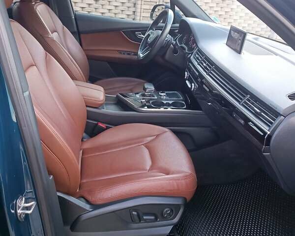 Синий Ауди Ку 7, объемом двигателя 3 л и пробегом 88 тыс. км за 35800 $, фото 40 на Automoto.ua