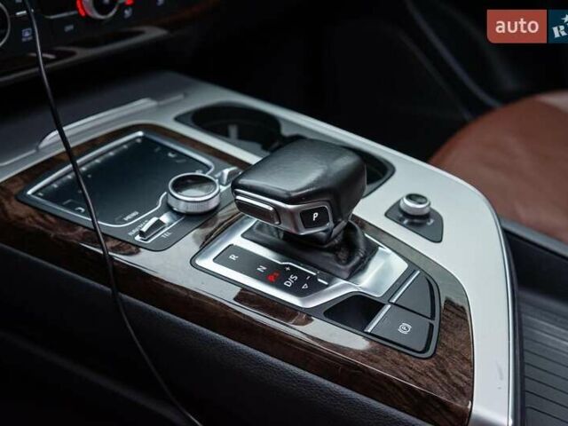 Синий Ауди Ку 7, объемом двигателя 1.98 л и пробегом 126 тыс. км за 32000 $, фото 47 на Automoto.ua