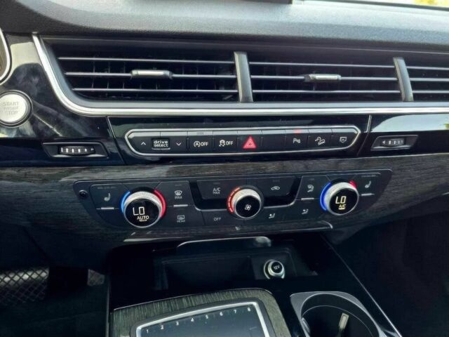 Синий Ауди Ку 7, объемом двигателя 3 л и пробегом 36 тыс. км за 16300 $, фото 14 на Automoto.ua