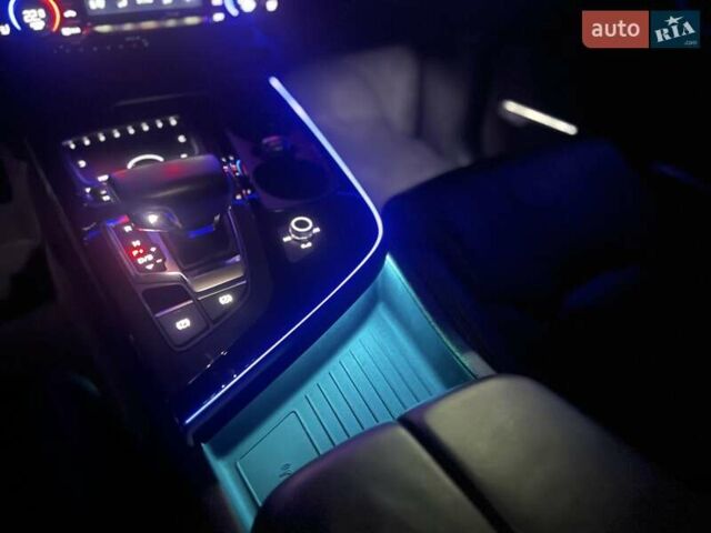 Ауди Ку 7 2018 в Хмельницком на Automoto.ua Синий Ауди Ку 7, объемом двигателя 3 л и пробегом 250 тыс. км за 35900 $, фото 121 на Automoto.ua