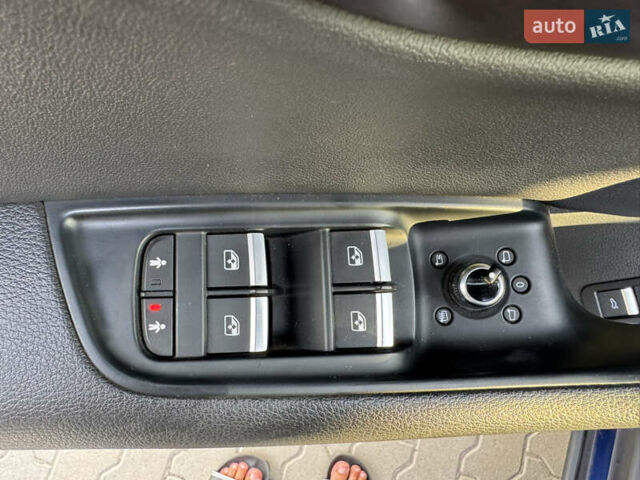 Синий Ауди Ку 7, объемом двигателя 3 л и пробегом 110 тыс. км за 45500 $, фото 29 на Automoto.ua