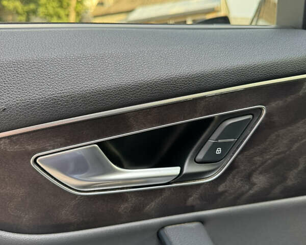 Синий Ауди Ку 7, объемом двигателя 3 л и пробегом 110 тыс. км за 45500 $, фото 21 на Automoto.ua