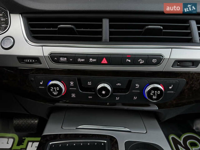 Синій Ауді Ку 7, об'ємом двигуна 1.98 л та пробігом 71 тис. км за 33000 $, фото 25 на Automoto.ua