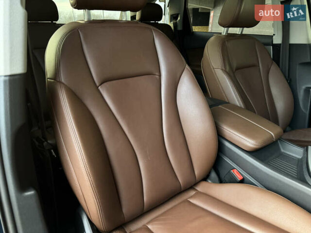 Синій Ауді Ку 7, об'ємом двигуна 1.98 л та пробігом 71 тис. км за 33000 $, фото 36 на Automoto.ua