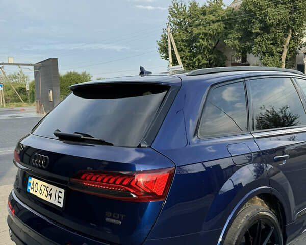 Синий Ауди Ку 7, объемом двигателя 3 л и пробегом 110 тыс. км за 45500 $, фото 3 на Automoto.ua