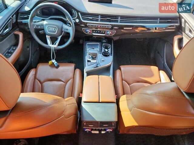 Ауди Ку 7 2019 в Днепре (Днепропетровске) на Automoto.ua Синий Ауди Ку 7, объемом двигателя 0 л и пробегом 83 тыс. км за 11200 $, фото 7 на Automoto.ua