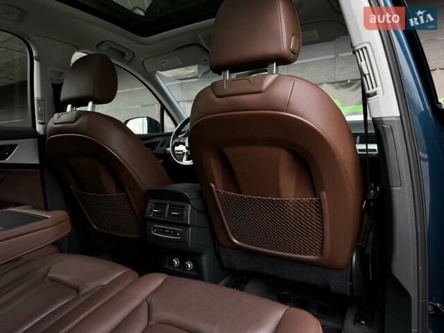 Синій Ауді Ку 7, об'ємом двигуна 1.98 л та пробігом 71 тис. км за 33000 $, фото 42 на Automoto.ua