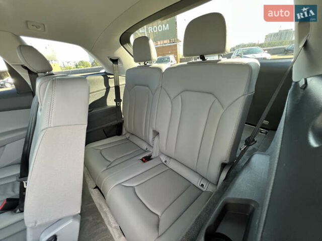 Синий Ауди Ку 7, объемом двигателя 1.98 л и пробегом 106 тыс. км за 28900 $, фото 17 на Automoto.ua