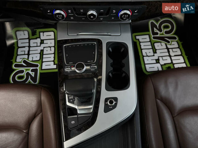 Синій Ауді Ку 7, об'ємом двигуна 1.98 л та пробігом 71 тис. км за 33000 $, фото 18 на Automoto.ua