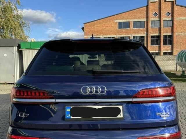 Синий Ауди Ку 7, объемом двигателя 3 л и пробегом 158 тыс. км за 55000 $, фото 3 на Automoto.ua