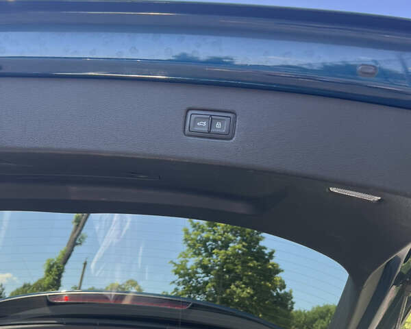 Синий Ауди Ку 7, объемом двигателя 1.98 л и пробегом 85 тыс. км за 45000 $, фото 9 на Automoto.ua