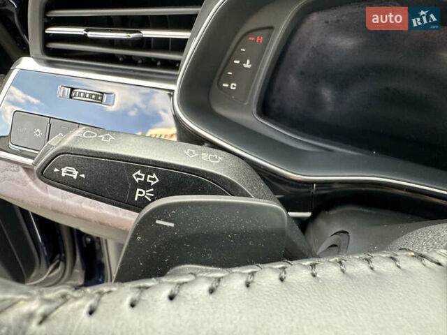 Синій Ауді Ку 7, об'ємом двигуна 3 л та пробігом 142 тис. км за 43999 $, фото 62 на Automoto.ua