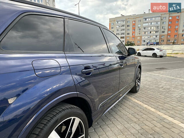 Синий Ауди Ку 7, объемом двигателя 3 л и пробегом 142 тыс. км за 45250 $, фото 51 на Automoto.ua