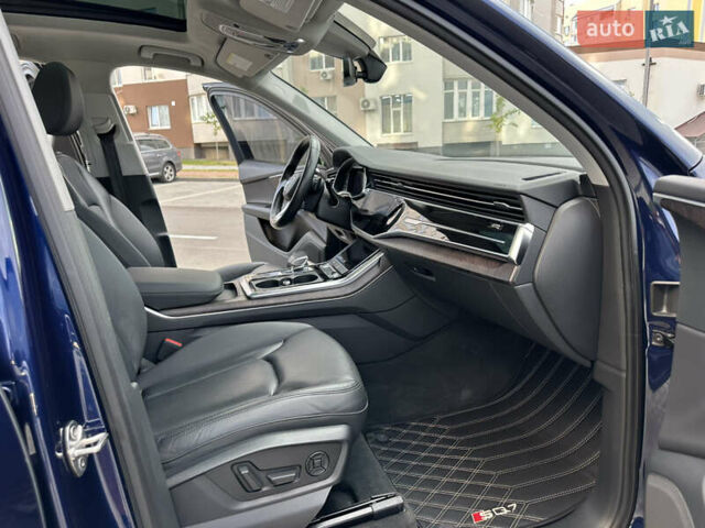 Синій Ауді Ку 7, об'ємом двигуна 3 л та пробігом 142 тис. км за 43999 $, фото 57 на Automoto.ua