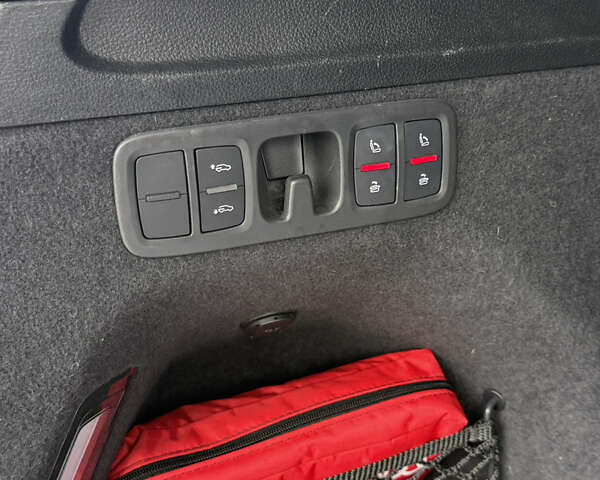 Синій Ауді Ку 7, об'ємом двигуна 3 л та пробігом 134 тис. км за 49000 $, фото 20 на Automoto.ua