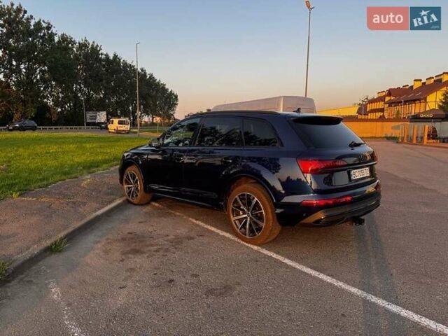 Синий Ауди Ку 7, объемом двигателя 3 л и пробегом 67 тыс. км за 59800 $, фото 2 на Automoto.ua
