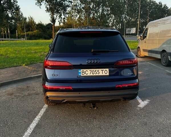 Синий Ауди Ку 7, объемом двигателя 3 л и пробегом 67 тыс. км за 59800 $, фото 1 на Automoto.ua