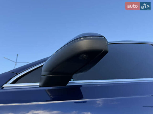 Синий Ауди Ку 7, объемом двигателя 3 л и пробегом 57 тыс. км за 51000 $, фото 19 на Automoto.ua