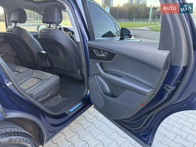 Синий Ауди Ку 7, объемом двигателя 3 л и пробегом 57 тыс. км за 51000 $, фото 42 на Automoto.ua