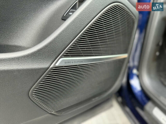 Синий Ауди Ку 7, объемом двигателя 3 л и пробегом 57 тыс. км за 56999 $, фото 16 на Automoto.ua