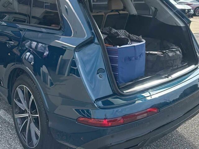 Синий Ауди Ку 7, объемом двигателя 3 л и пробегом 28 тыс. км за 26500 $, фото 5 на Automoto.ua