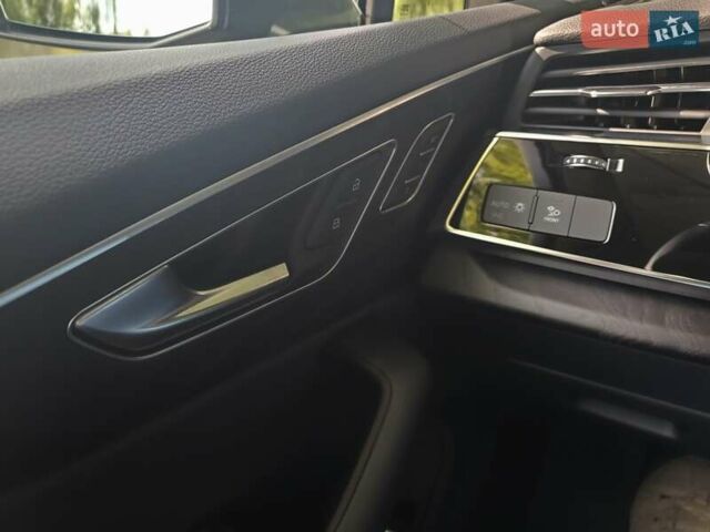 Синий Ауди Ку 7, объемом двигателя 3 л и пробегом 17 тыс. км за 51450 $, фото 23 на Automoto.ua