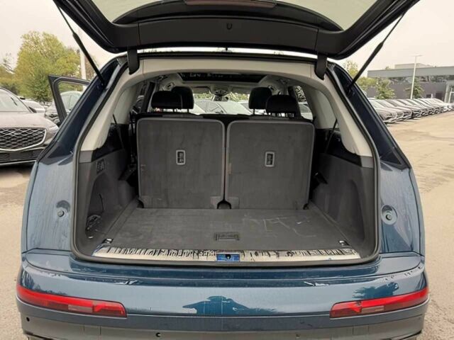 Синий Ауди Ку 7, объемом двигателя 2 л и пробегом 17 тыс. км за 24750 $, фото 13 на Automoto.ua