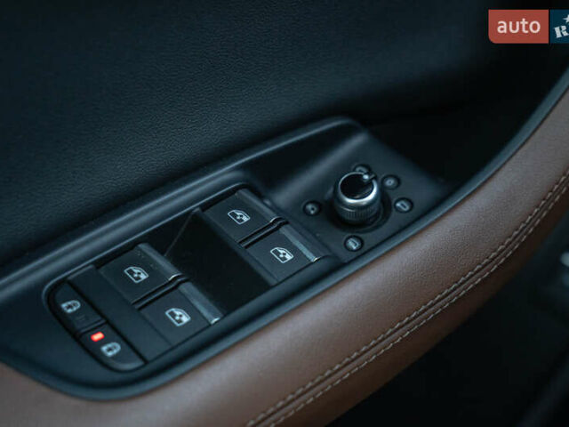 Синій Ауді Ку 7, об'ємом двигуна 1.98 л та пробігом 31 тис. км за 55900 $, фото 24 на Automoto.ua