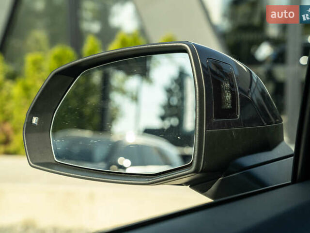 Синій Ауді Ку 7, об'ємом двигуна 1.98 л та пробігом 31 тис. км за 55900 $, фото 20 на Automoto.ua