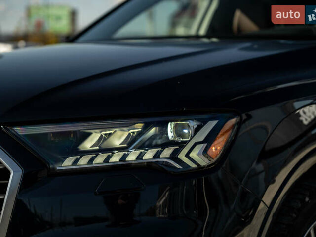 Синій Ауді Ку 7, об'ємом двигуна 1.98 л та пробігом 31 тис. км за 55900 $, фото 17 на Automoto.ua