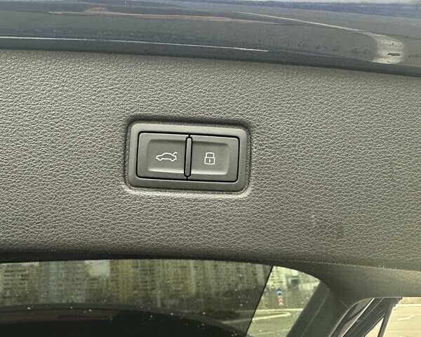 Синій Ауді Ку 7, об'ємом двигуна 3 л та пробігом 35 тис. км за 62000 $, фото 27 на Automoto.ua