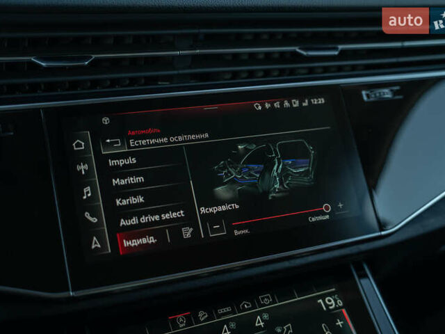Синій Ауді Ку 7, об'ємом двигуна 1.98 л та пробігом 31 тис. км за 55900 $, фото 34 на Automoto.ua