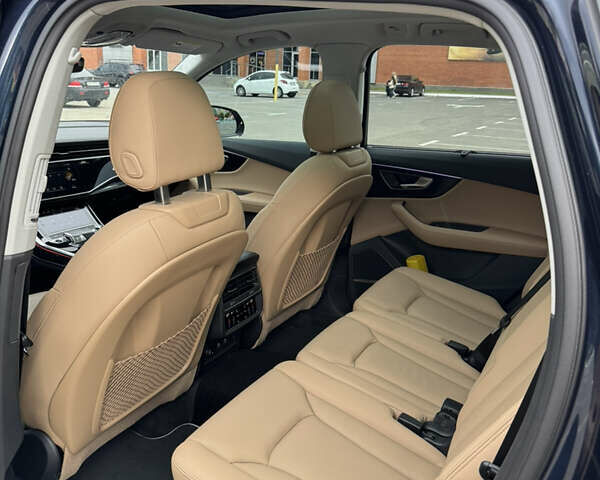 Синий Ауди Ку 7, объемом двигателя 3 л и пробегом 25 тыс. км за 67500 $, фото 21 на Automoto.ua