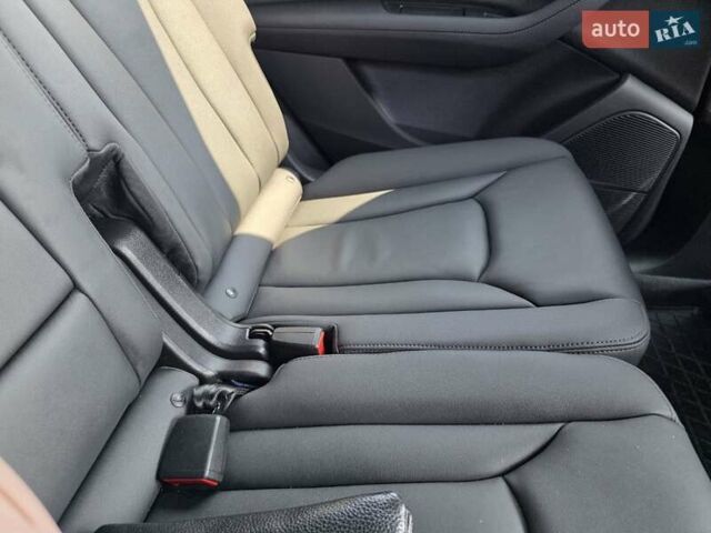 Синий Ауди Ку 7, объемом двигателя 3 л и пробегом 43 тыс. км за 63000 $, фото 24 на Automoto.ua