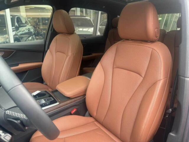 Синий Ауди Ку 7, объемом двигателя 3 л и пробегом 1 тыс. км за 26200 $, фото 10 на Automoto.ua