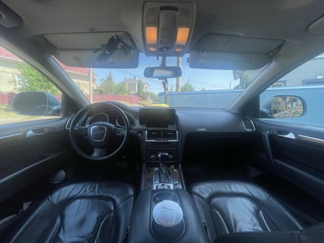 Зеленый Ауди Ку 7, объемом двигателя 3.6 л и пробегом 180 тыс. км за 11500 $, фото 4 на Automoto.ua