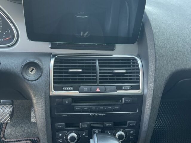 Зеленый Ауди Ку 7, объемом двигателя 3.6 л и пробегом 180 тыс. км за 11500 $, фото 7 на Automoto.ua