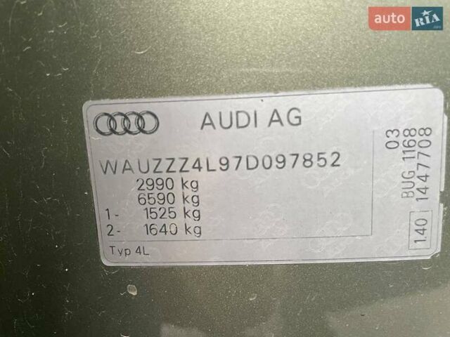Зеленый Ауди Ку 7, объемом двигателя 2.97 л и пробегом 276 тыс. км за 10750 $, фото 29 на Automoto.ua