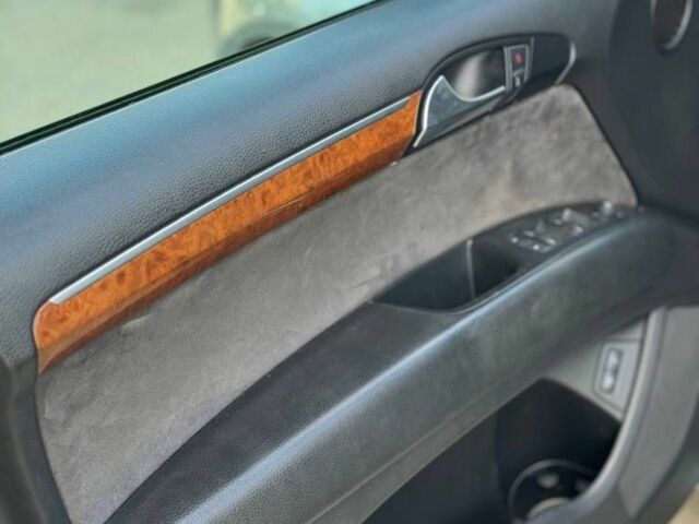 Ауди Ку 7 2007 в Киеве на Automoto.ua Зеленый Ауди Ку 7, объемом двигателя 3 л и пробегом 370 тыс. км за 5900 $, фото 10 на Automoto.ua
