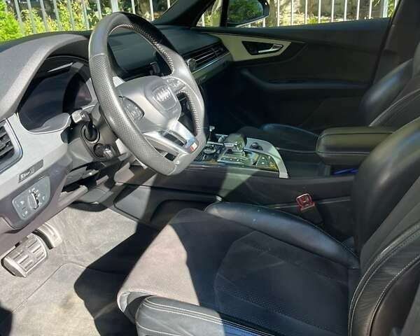 Зелений Ауді Ку 7, об'ємом двигуна 2.97 л та пробігом 197 тис. км за 40500 $, фото 6 на Automoto.ua