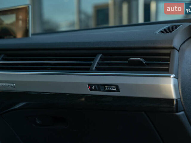 Зелений Ауді Ку 7, об'ємом двигуна 3 л та пробігом 69 тис. км за 36500 $, фото 31 на Automoto.ua