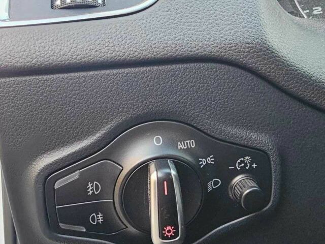 Белый Ауди Кватро, объемом двигателя 2 л и пробегом 200 тыс. км за 8000 $, фото 13 на Automoto.ua