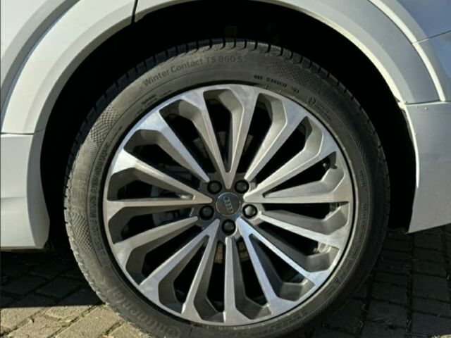 Белый Ауди Кватро, объемом двигателя 0 л и пробегом 189 тыс. км за 28664 $, фото 11 на Automoto.ua