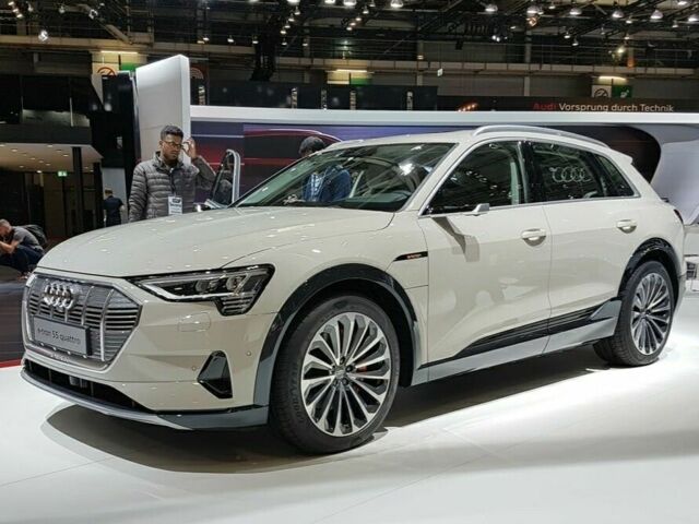 Белый Ауди Кватро, объемом двигателя 0 л и пробегом 189 тыс. км за 28664 $, фото 3 на Automoto.ua