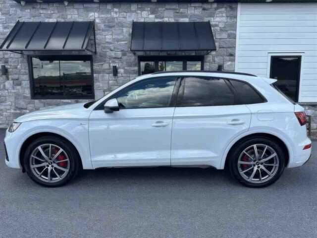 Белый Ауди Кватро, объемом двигателя 2 л и пробегом 22 тыс. км за 19800 $, фото 4 на Automoto.ua