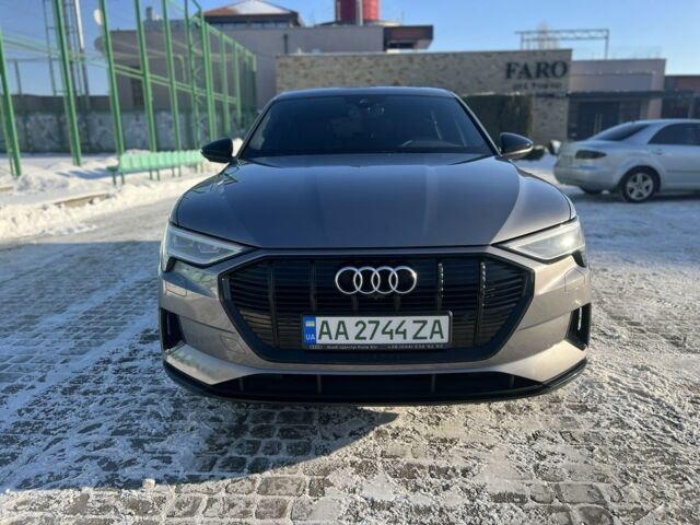 Сірий Ауді Quattro, об'ємом двигуна 0 л та пробігом 52 тис. км за 43500 $, фото 8 на Automoto.ua